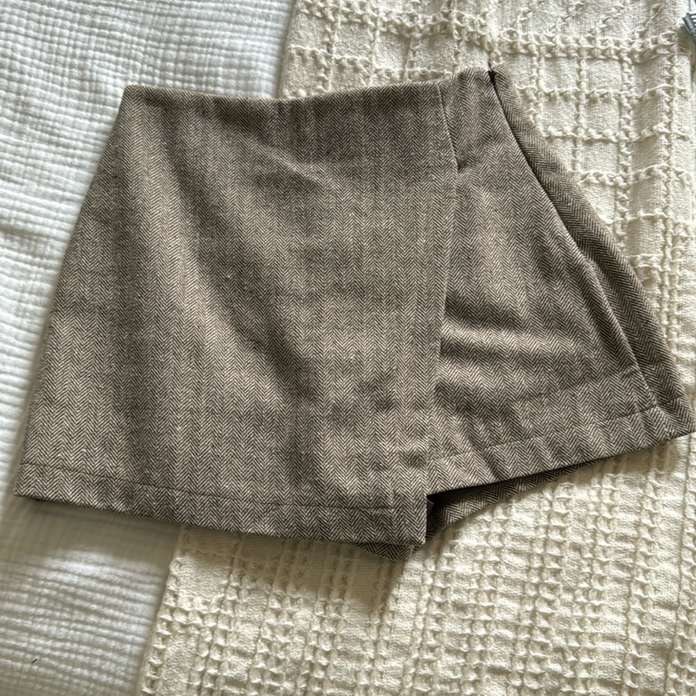 Skort - image 2